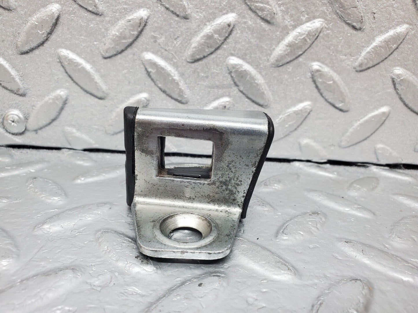 44960 Mercedes-Benz R129 300SL Coupe Door Lock Latch Right Side