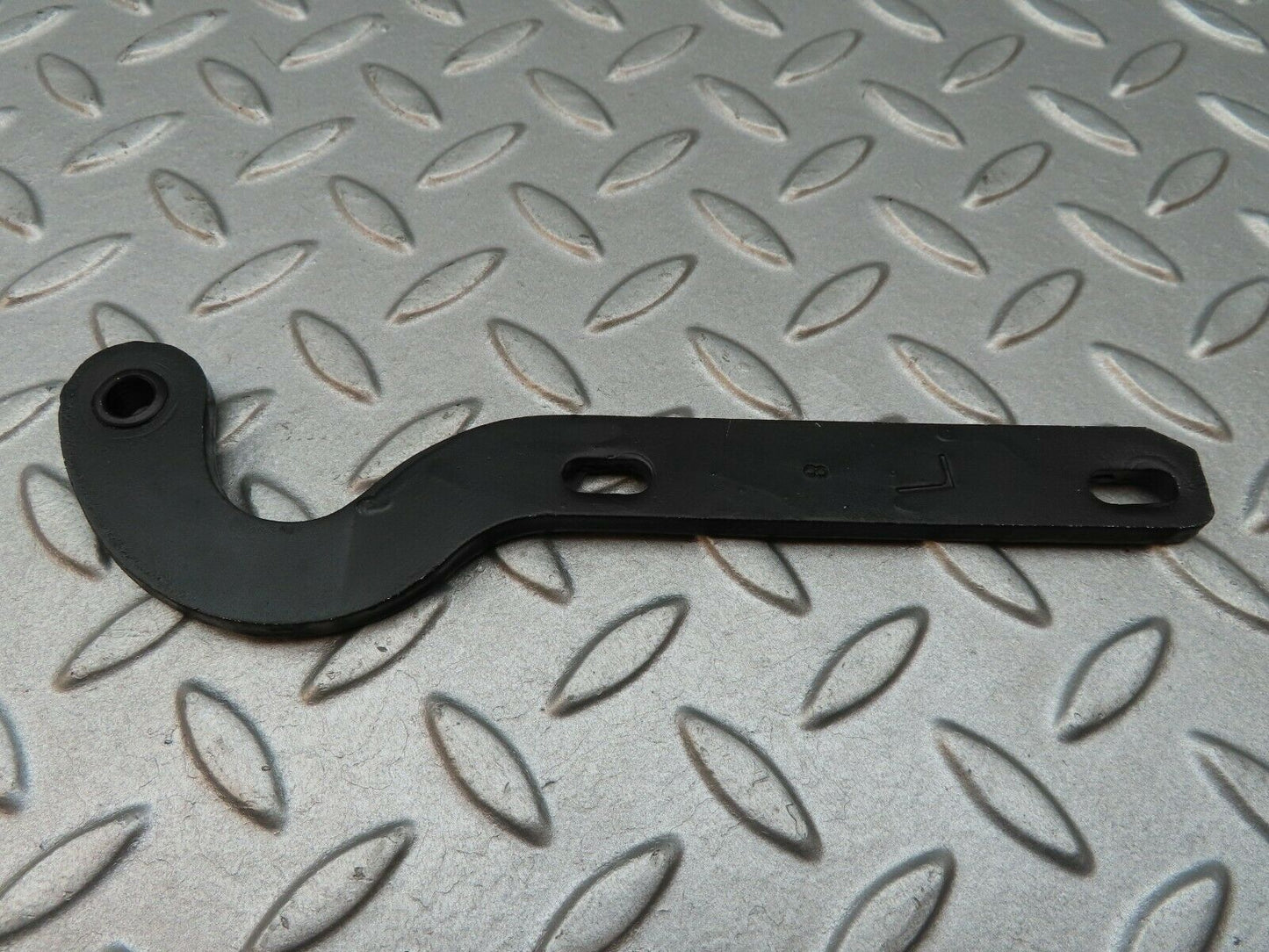 3624 Mercedes-Benz W115 220D Left Bonnet Hinge Support