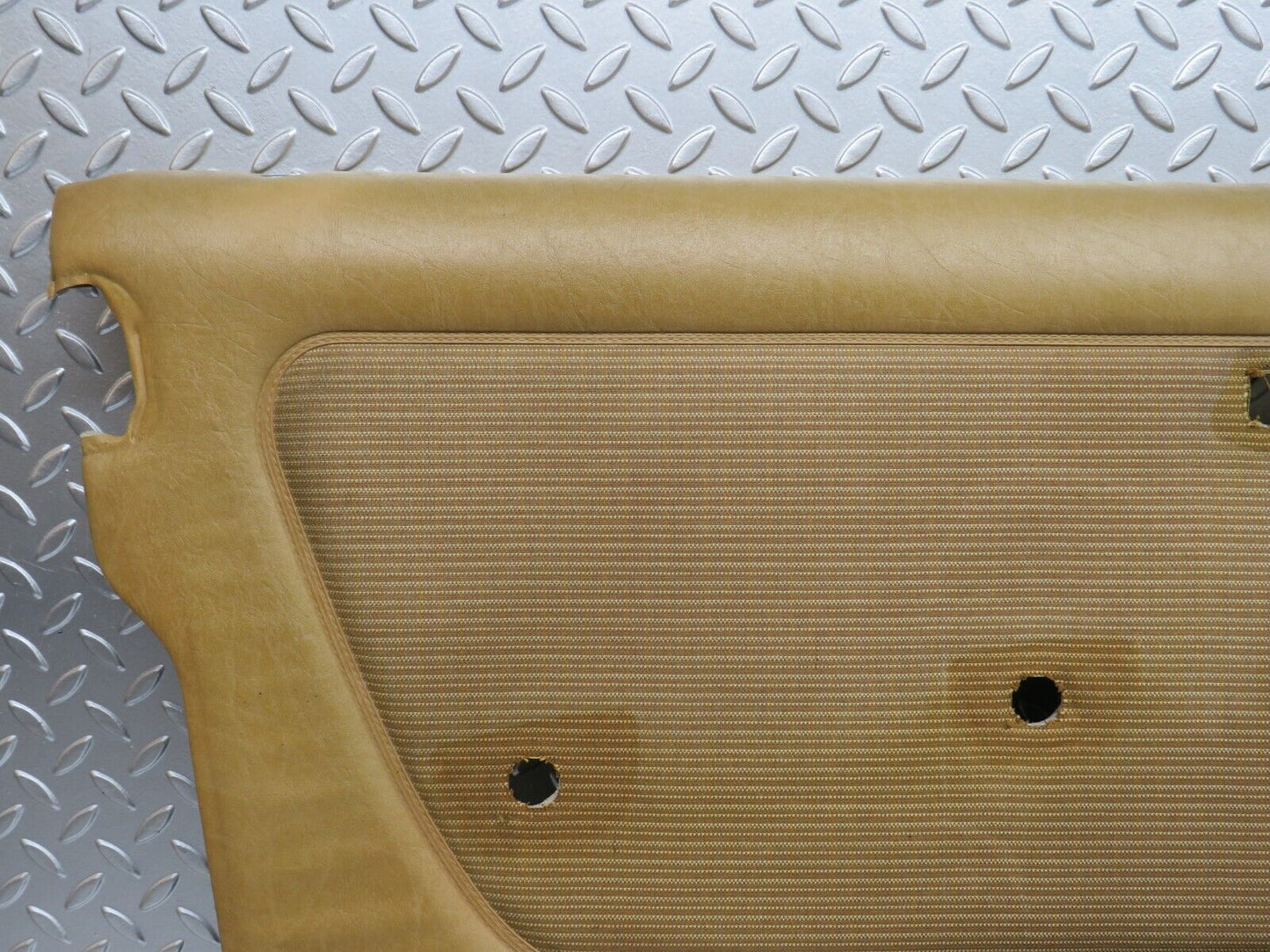 28551 Mercedes-Benz W123 230E Front Left Door Card Beige