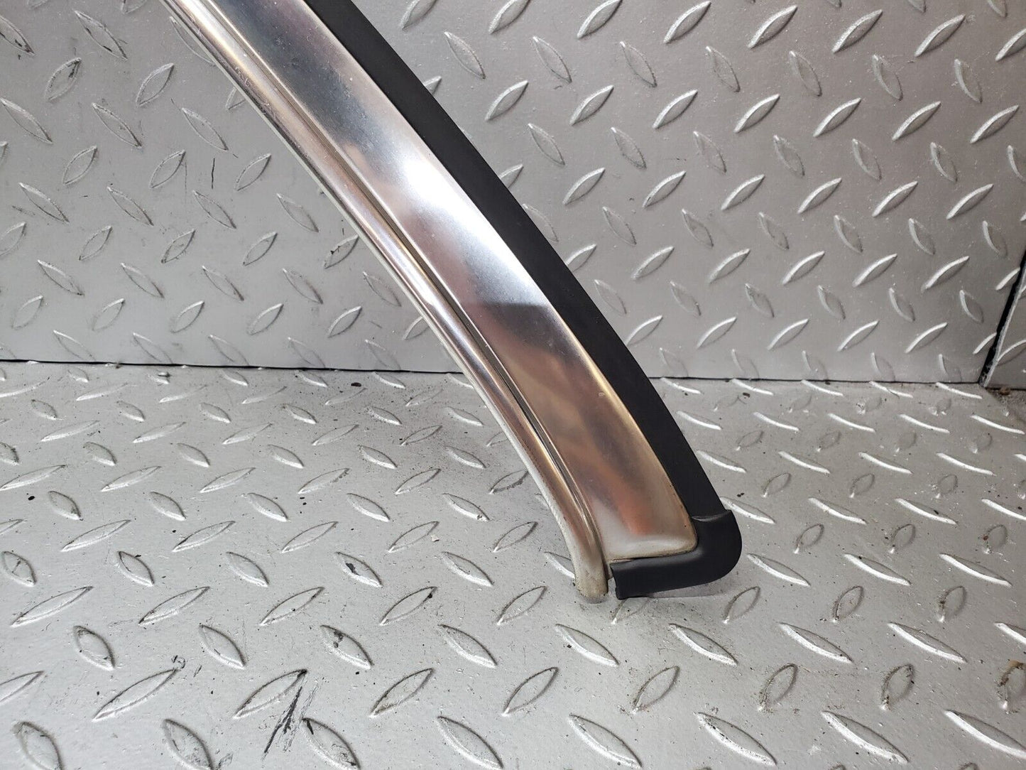 44547 Mercedes-Benz W123 280E Roof Chrome Moulding Trim Left Side 1236981330