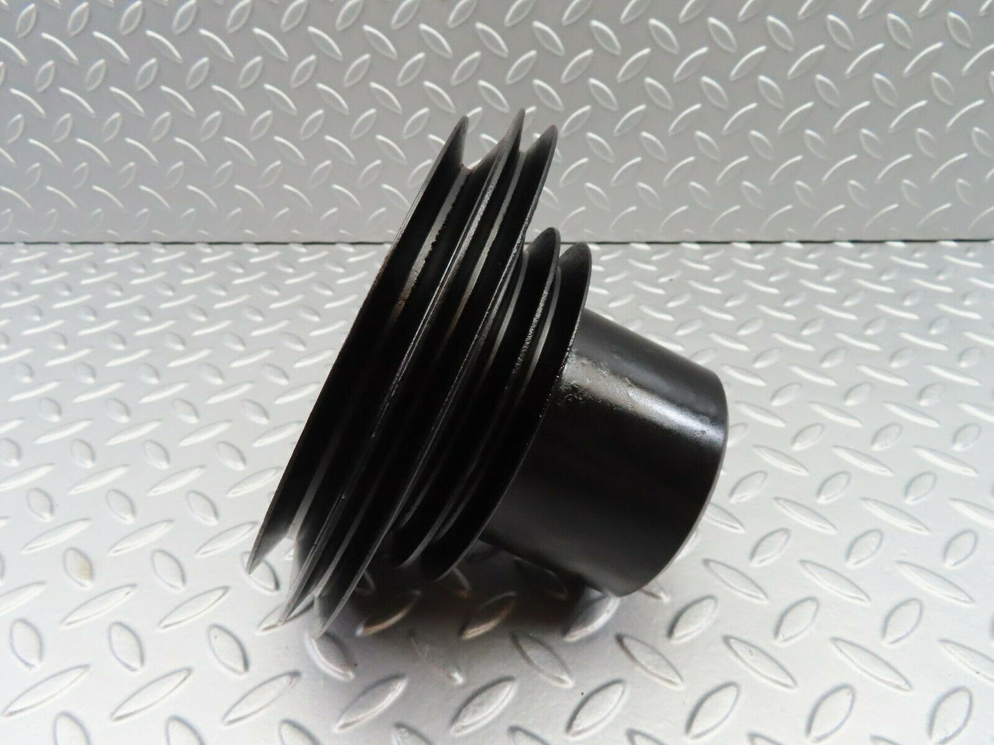 6399 Mercedes-Benz W126 380SE Crankshaft Pulley
