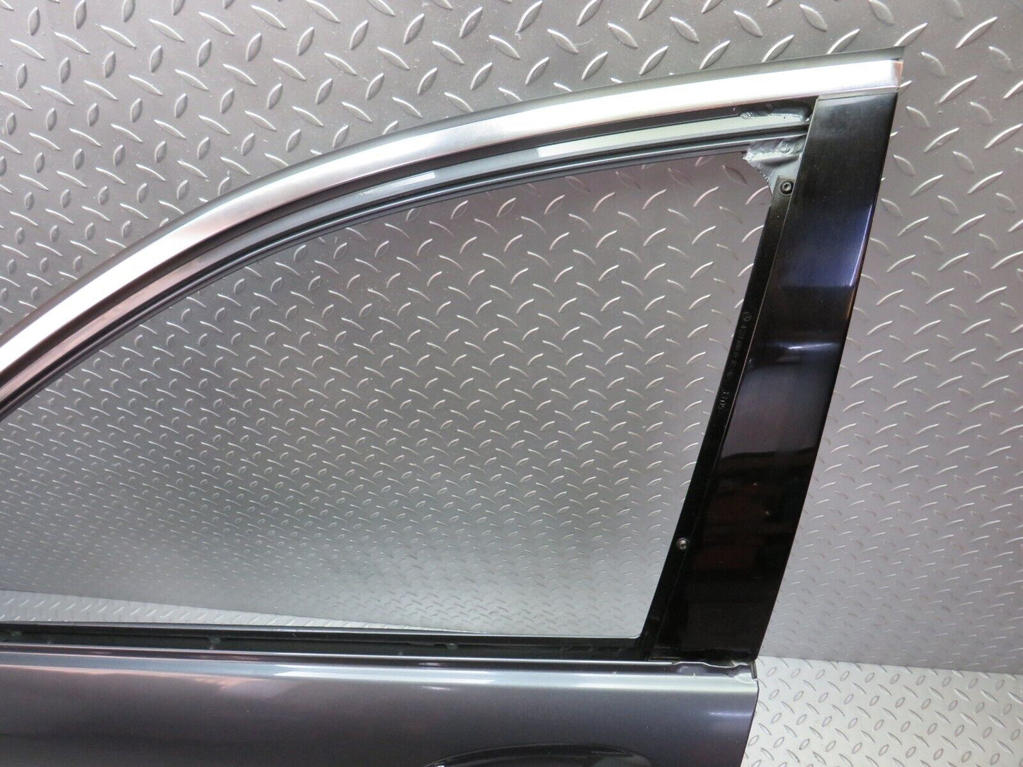 35089 Mercedes-Benz W221 Front Left Aluminium Door