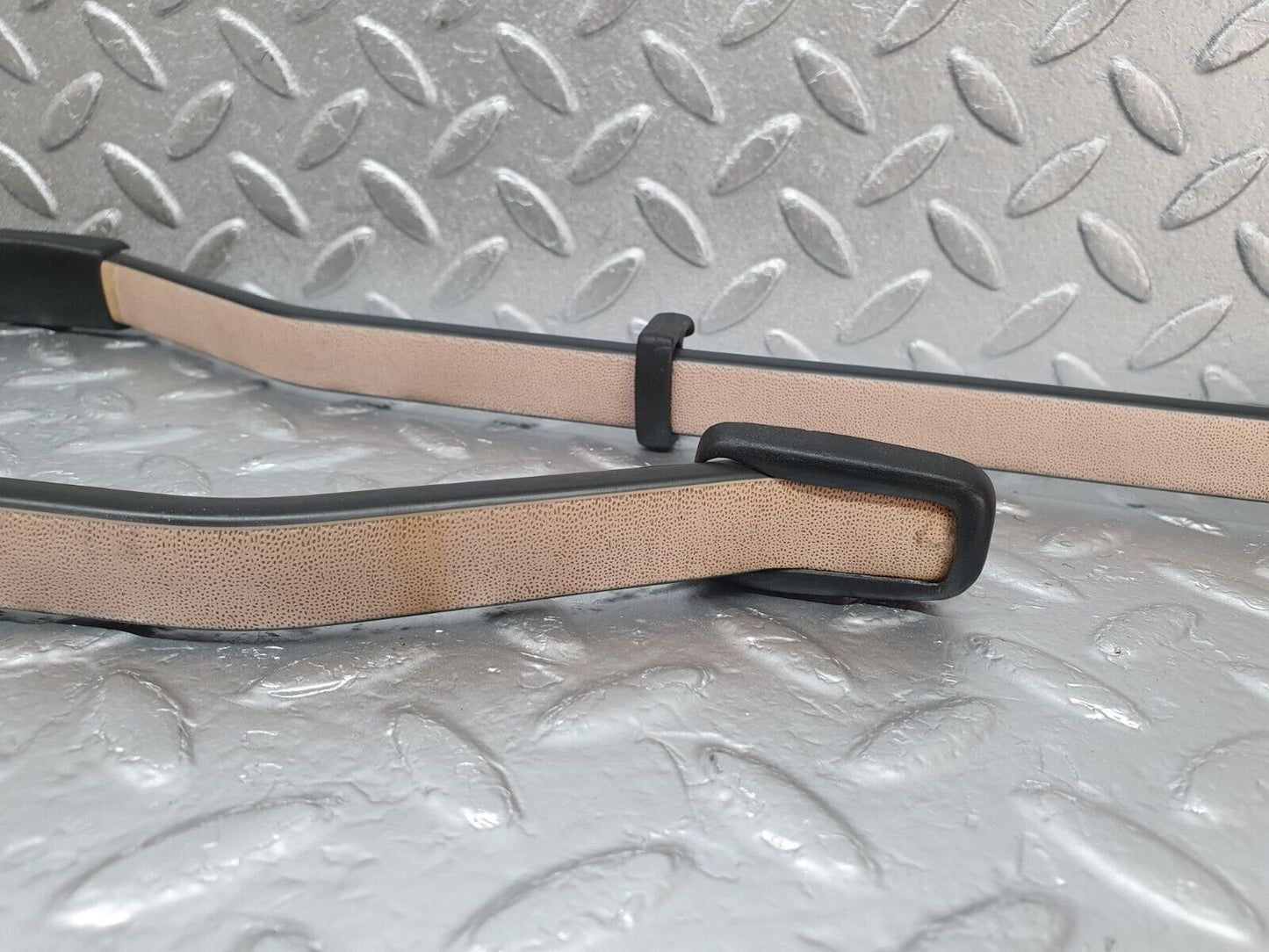43770 Mercedes-Benz C126 380SEC Coupe Interior Roof Grab Handle Set