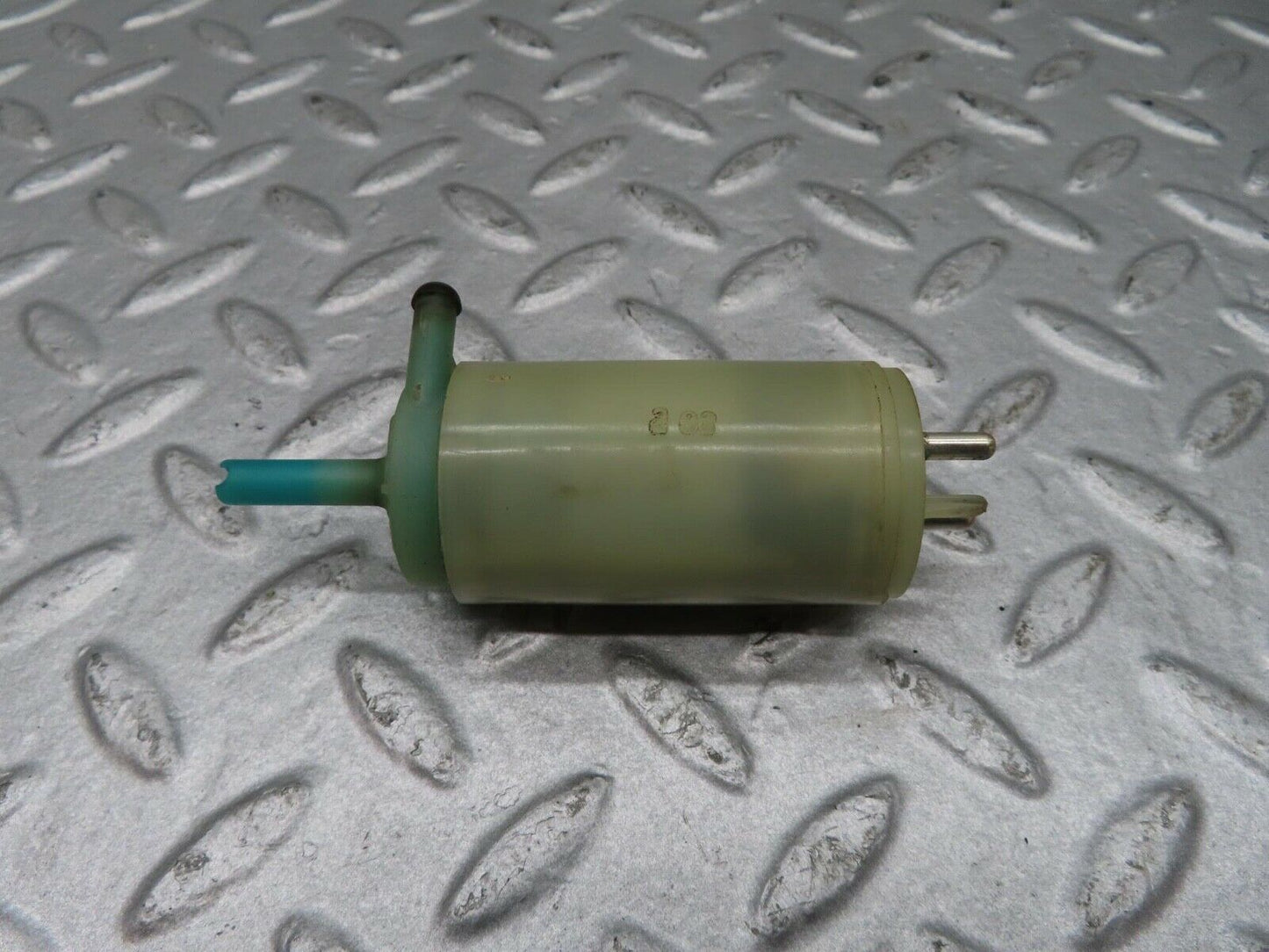 16179 Mercedes-Benz W124 260E Windscreen Washer Pump