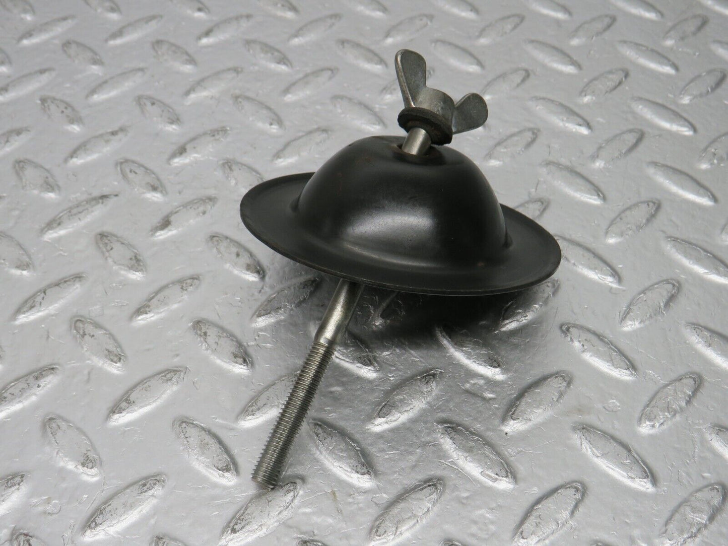 31097 Mercedes-Benz W123 200D Spare Wheel Holder