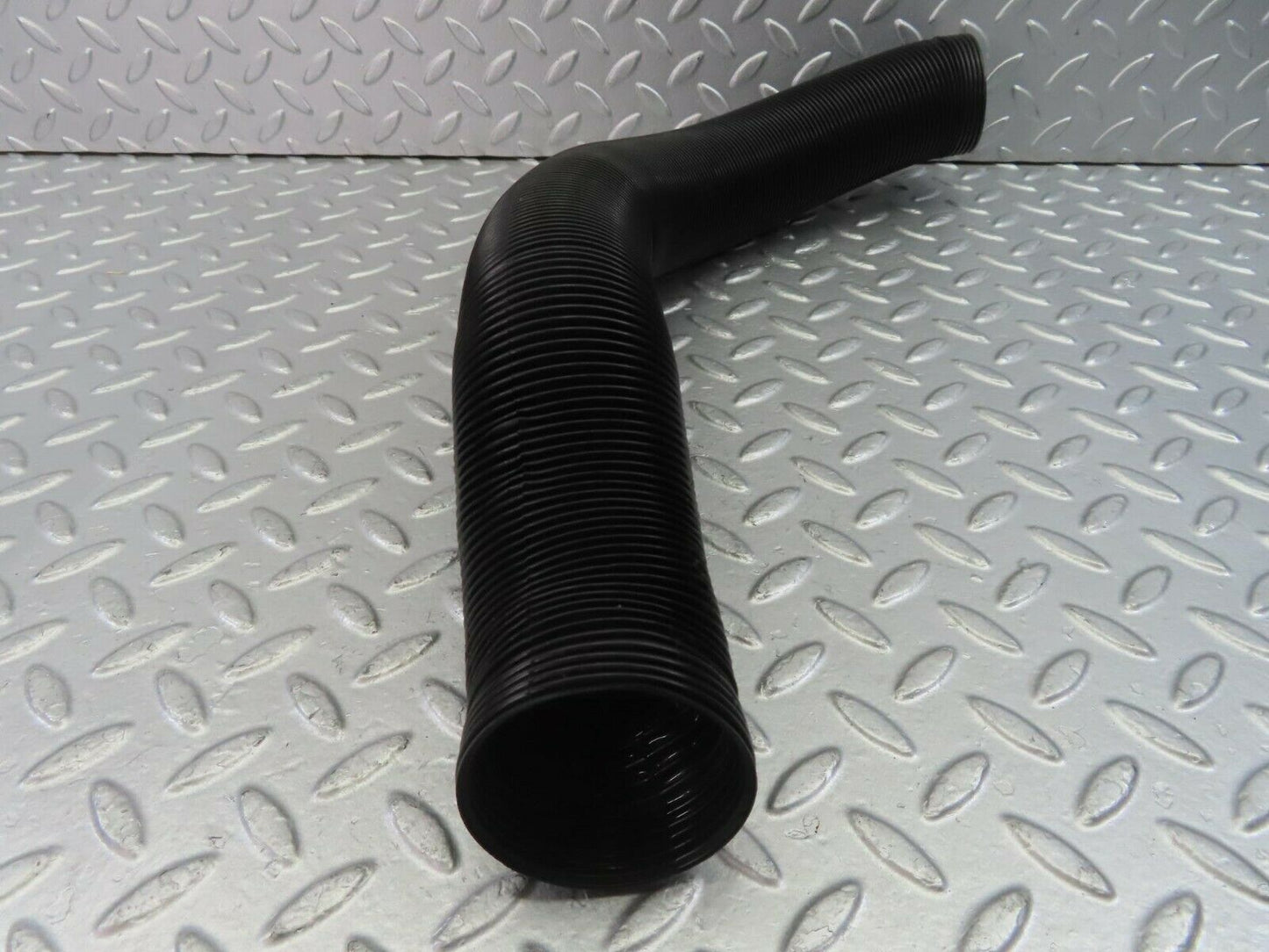 10714 Mercedes-Benz W123 230E Air Duct Pipe Hose Right
