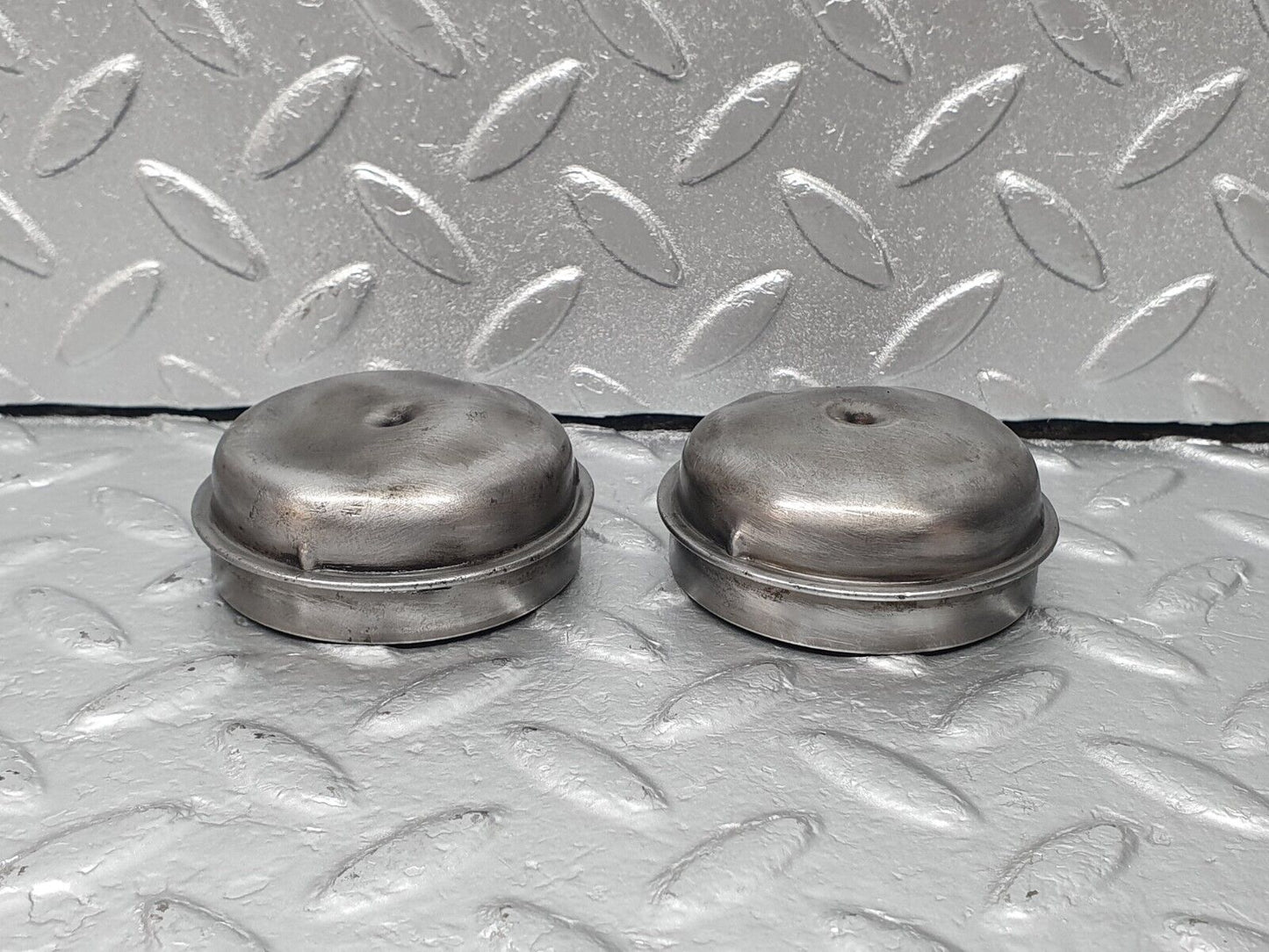 42299 Mercedes-Benz R129 320SL Coupe Wheel Hub Locking Cap