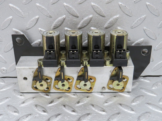 37987 Mercedes-Benz A124 320E Cabriolet Soft Top Hydraulic Valve Block Right 1248001278