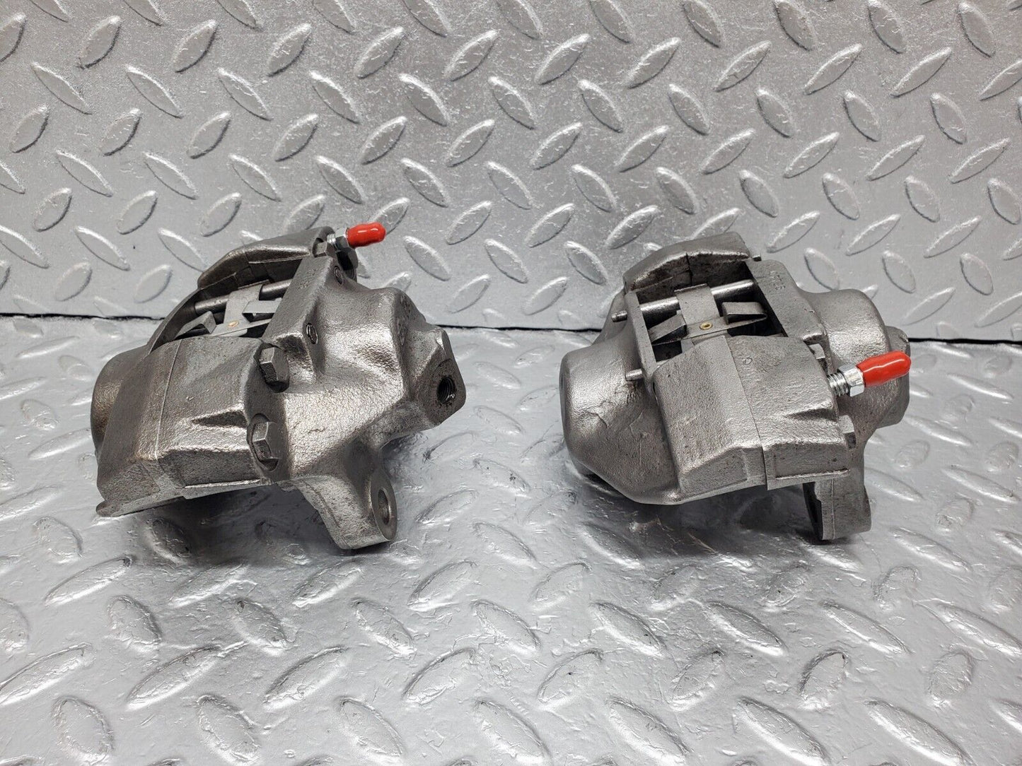45917 Mercedes-Benz W126 420SE Rear Brake Caliper Left & Right ATE