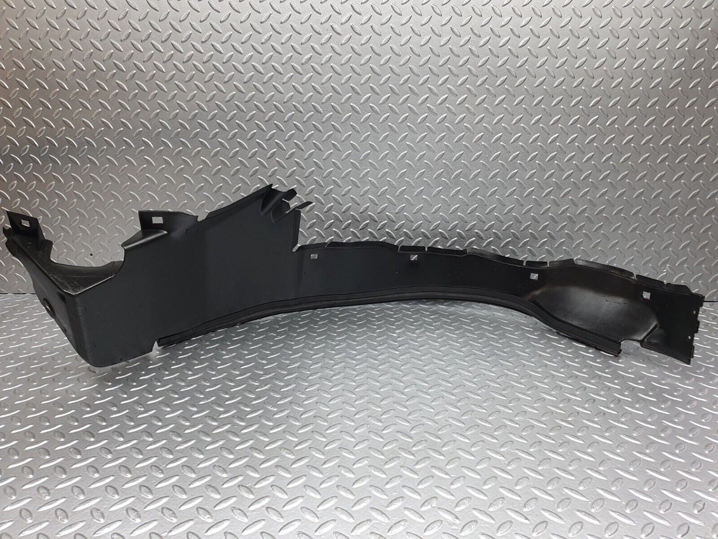 41931 Mercedes-Benz W202 C200 Front Left Inner Fender Splash Guard 2026980130
