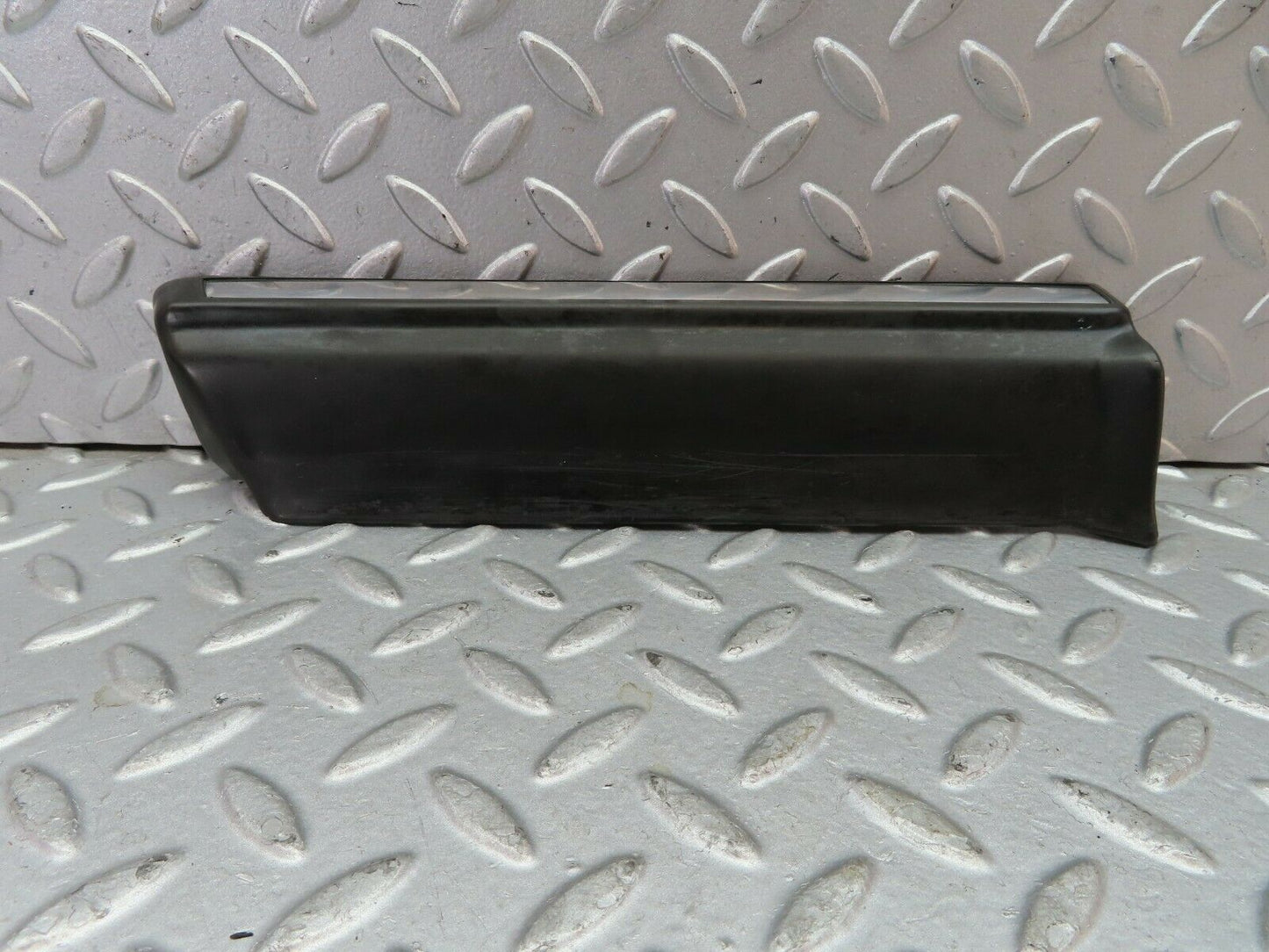 9591 Mercedes-Benz C123 280CE Coupe Front Left Fender Lower Moulding Trim