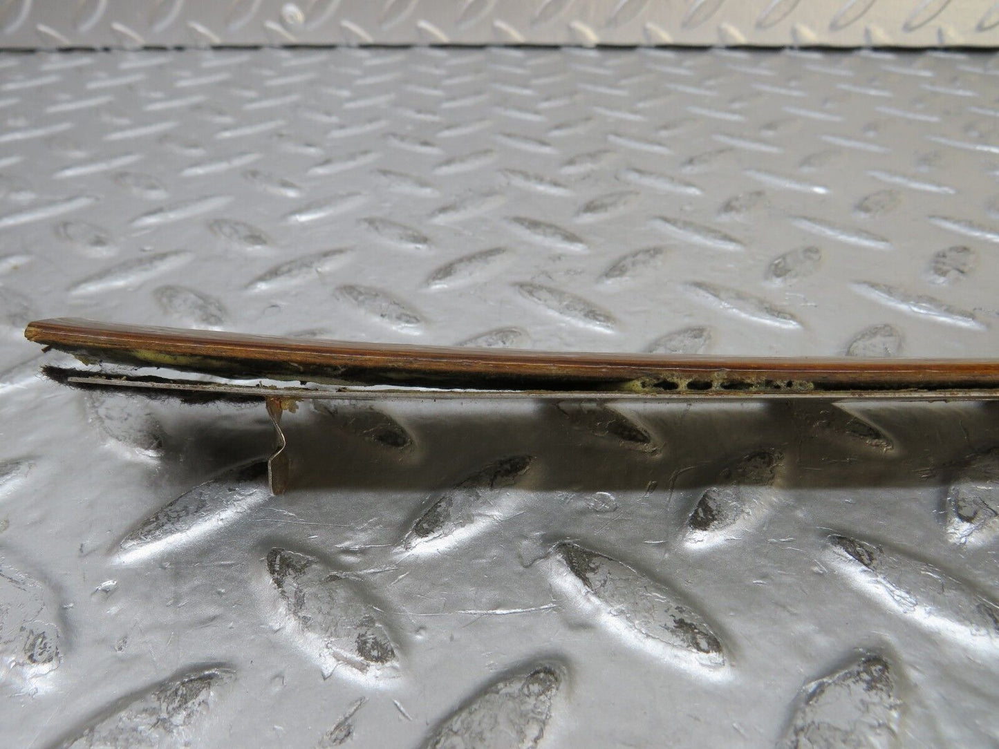 26897 Mercedes-Benz W123 240D Dashboard Wood Trim