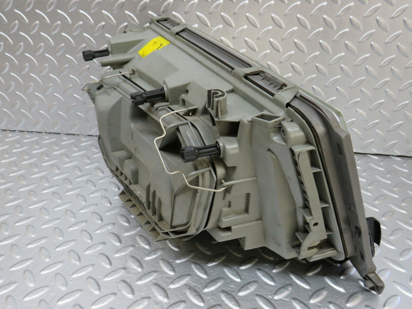 24383 Mercedes-Benz S124 220TE Headlight Bosch Left Side 1248203359 1307022192