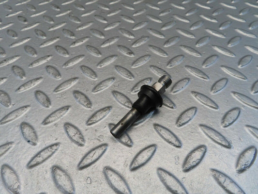 11036 Mercedes-Benz R107 W116 Fuel Injector Bosch 0437502010