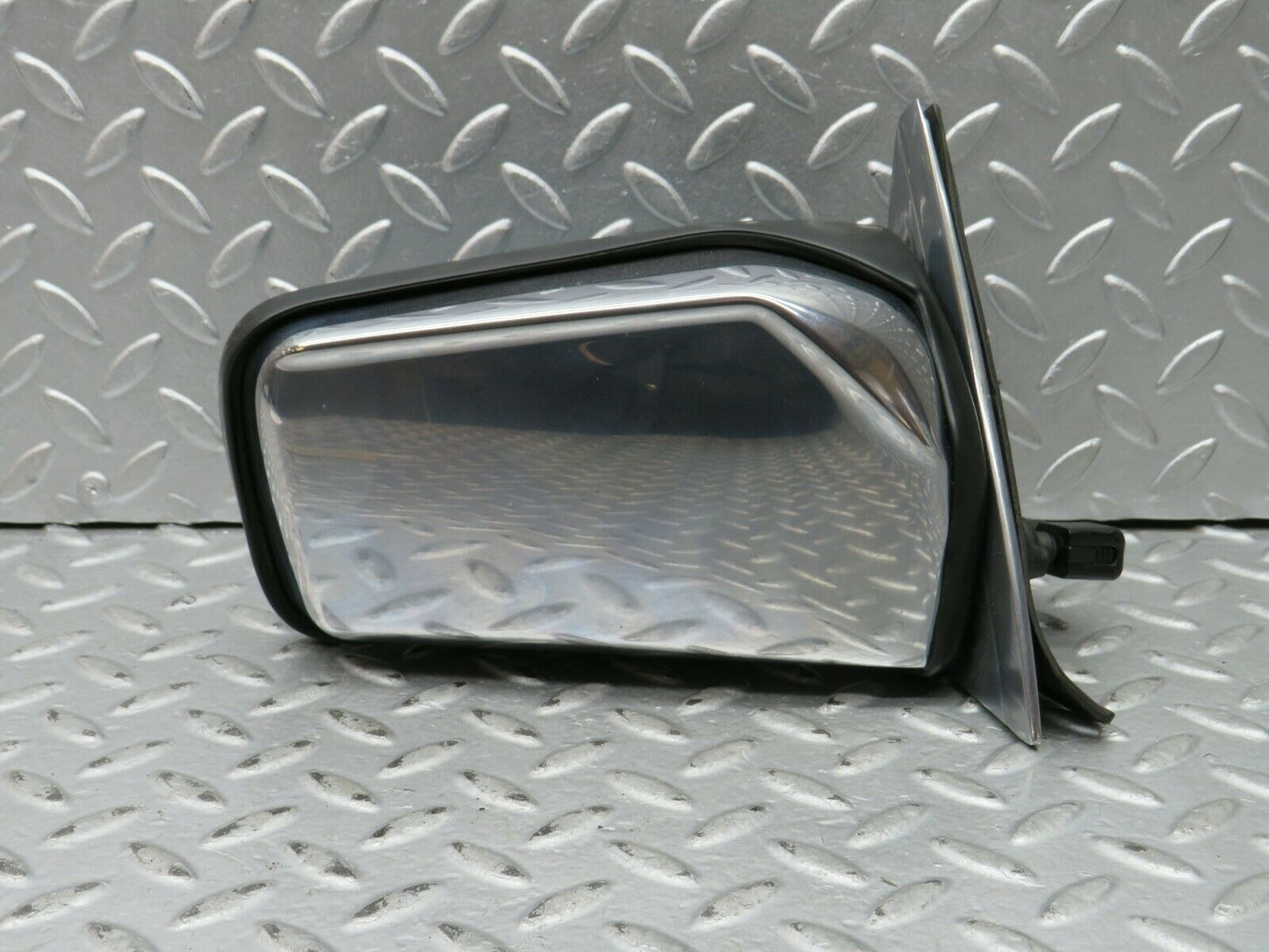 22200 Mercedes-Benz S123 280TE Wagon Right Wing Mirror 1238110461