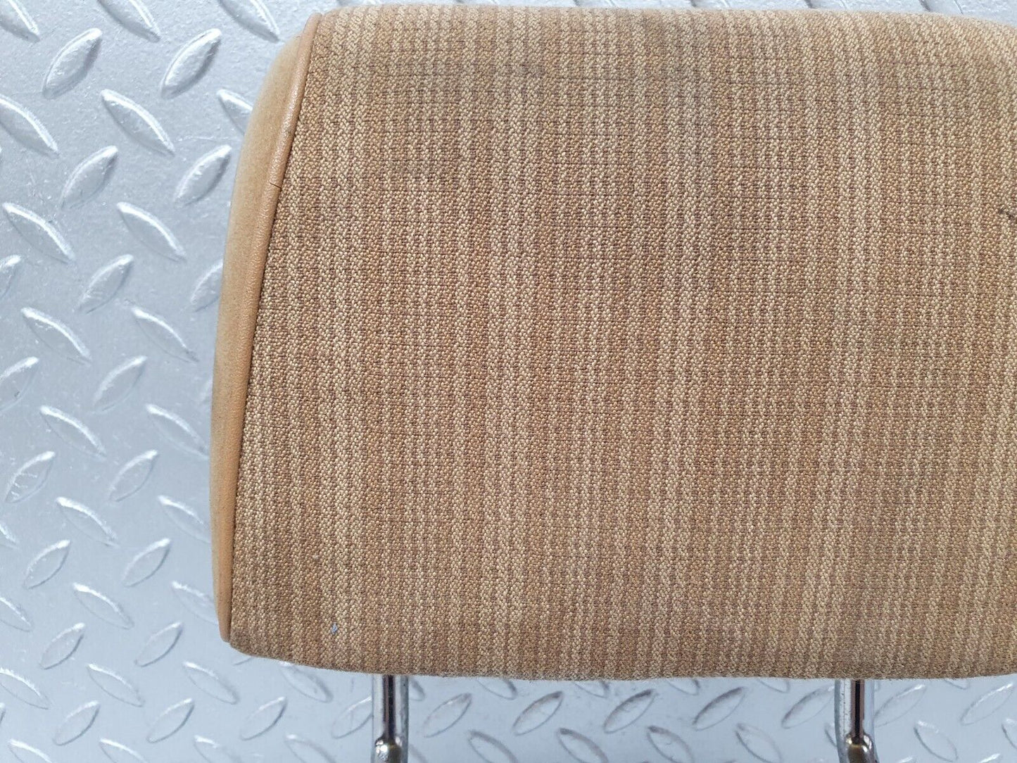 41725 Mercedes-Benz W124 200E Rear Headrest