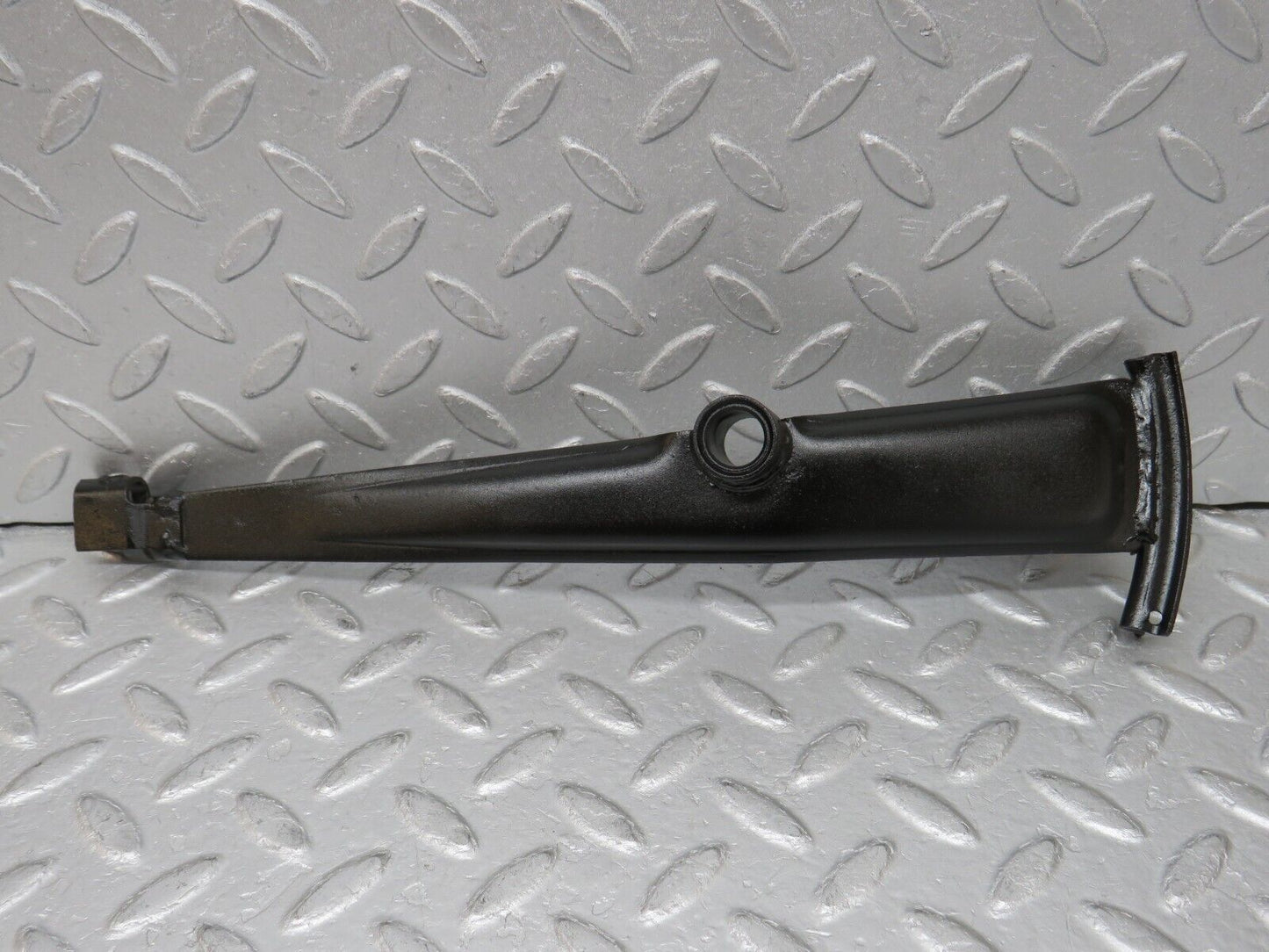 37476 Mercedes-Benz W109 300SEL Handbrake Parking Brake Regulator