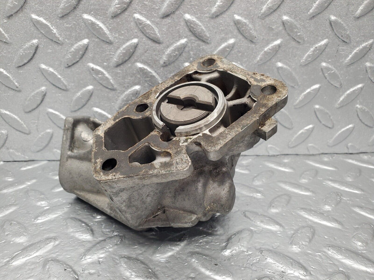 46720 Mercedes-Benz C123 280CE Coupe Ignition Distributor Housing 1101580515