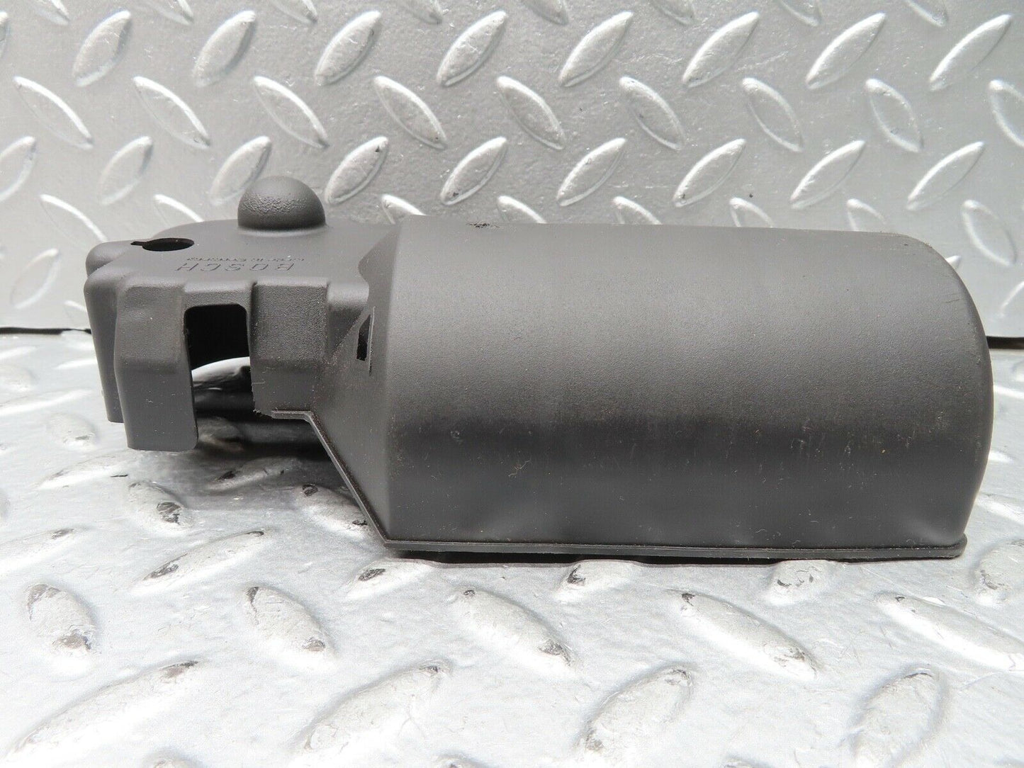 21703 Mercedes-Benz W126 300SE Wiper Motor Cover 3390591015