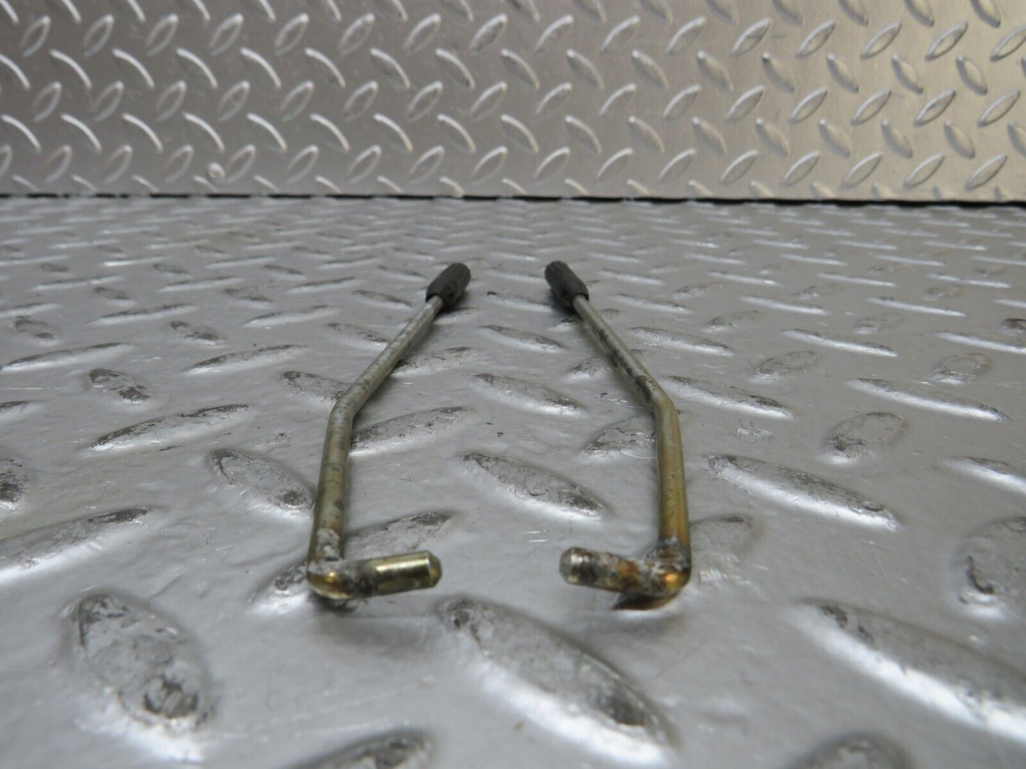 27691 Mercedes-Benz S124 300TE Wagon Door Lock Knob Pair