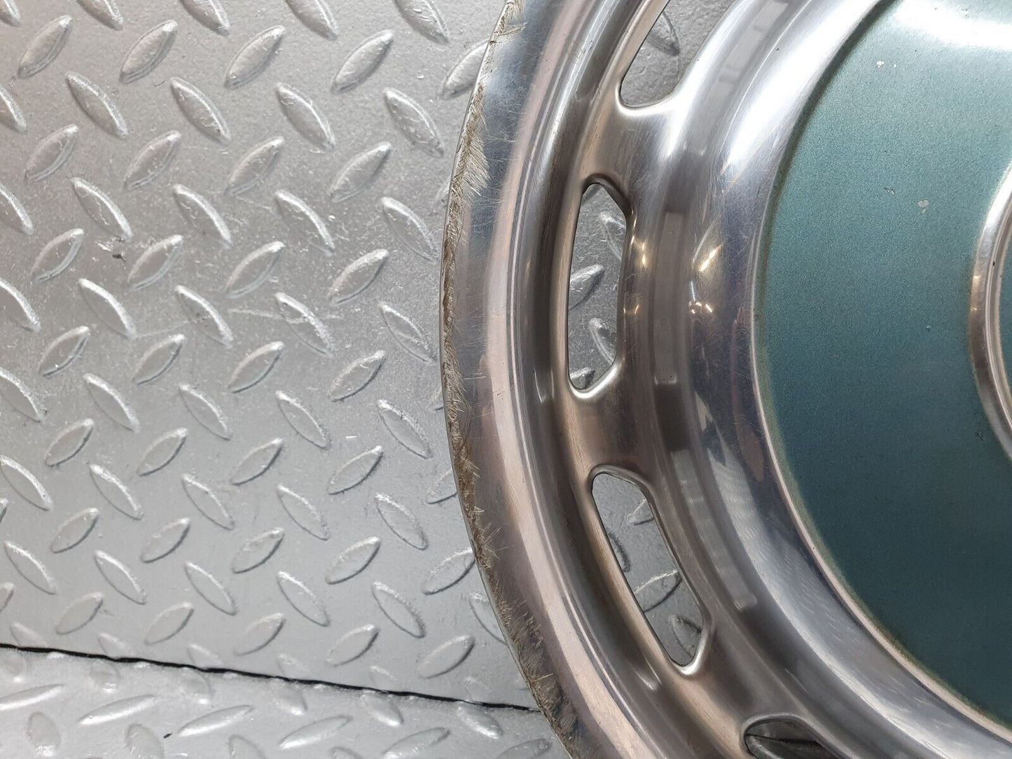 44164 Mercedes-Benz C123 230CE Coupe Wheel Hub Cap 14''
