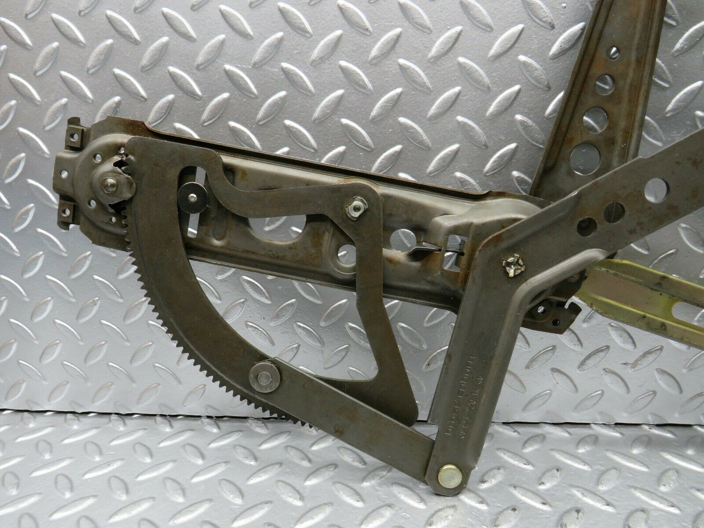 22960 Mercedes-Benz C123 230CE Coupe Front Right Manual Window Regulator