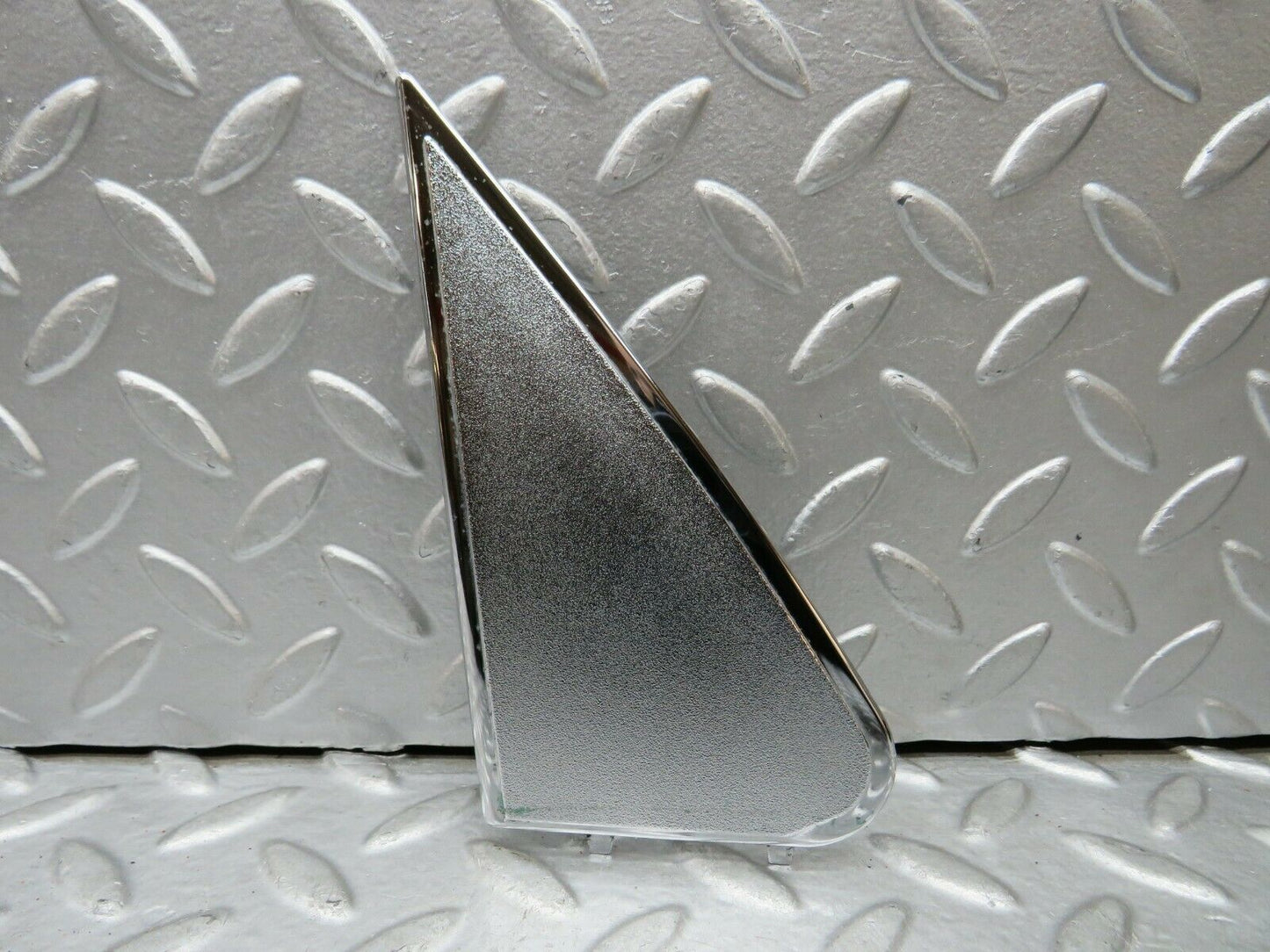 22085 Mercedes-Benz S123 280TE Wagon Mirror Triangle Cover Left 1237250311