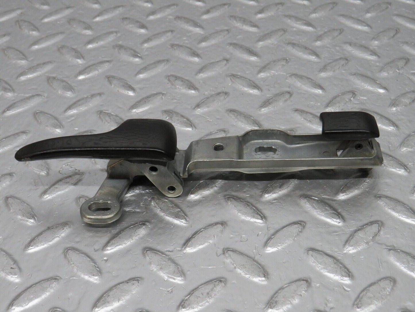 0731 Mercedes-Benz C107 350SLC Coupe Interior Door Handle Right Side
