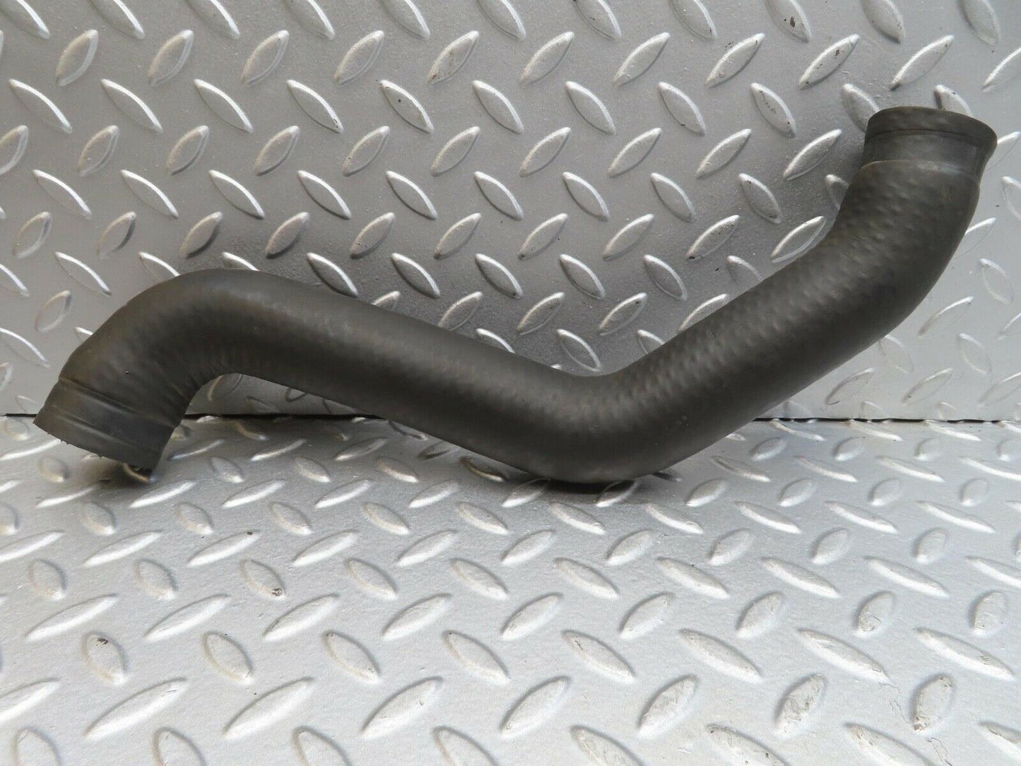 13785 Mercedes-Benz R107 450SL Radiator Hose 1165013482