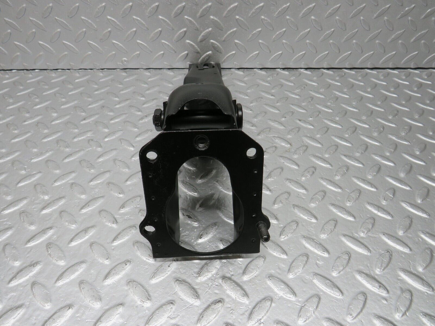 40403 Mercedes-Benz W110 230 Brake Pedal Bracket
