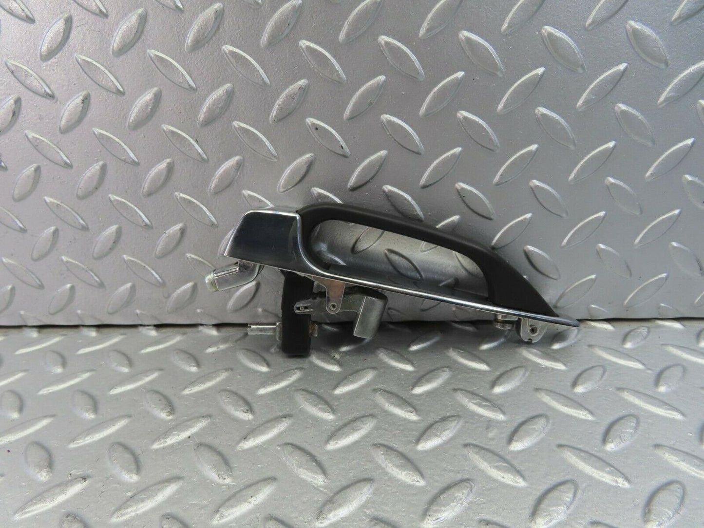 10826 Mercedes-Benz W123 230E Exterior Chrome Door Handle Rear 1237600359