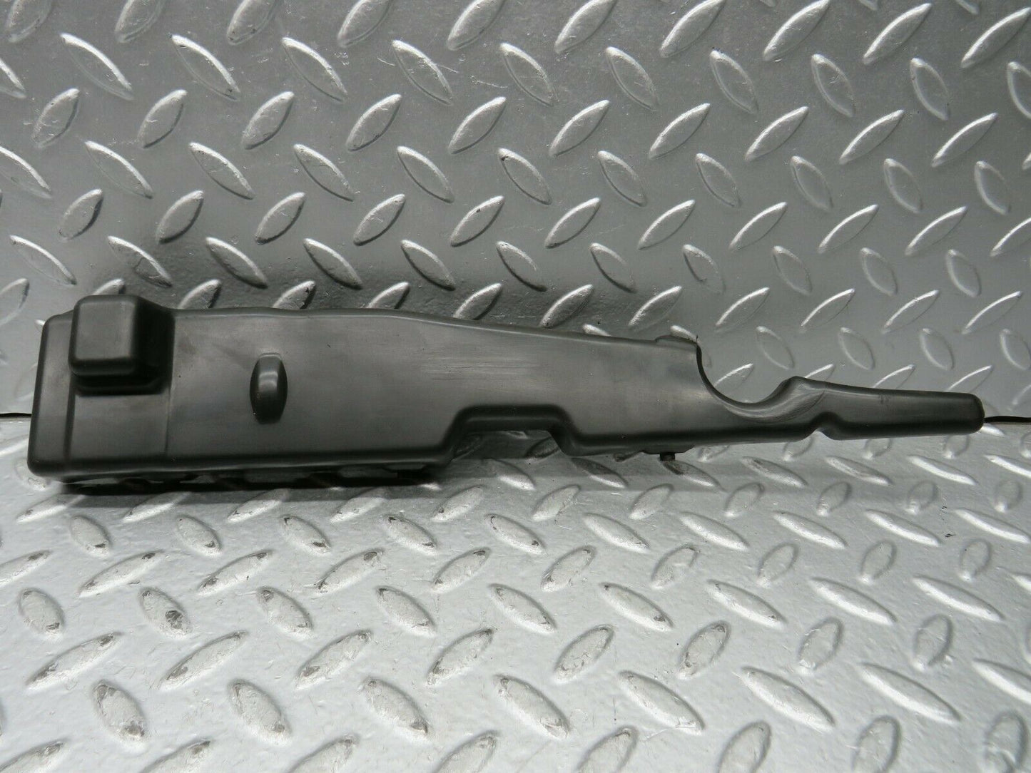 22121 Mercedes-Benz S123 280TE Wagon Bonnet Catch Cover 1238870025