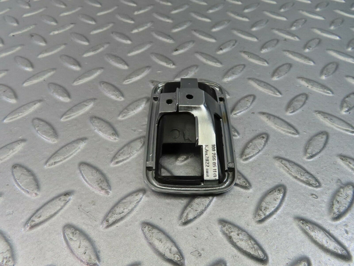 8997 Mercedes-Benz W108 Chrome Frame For Door Opener Left 1087660511