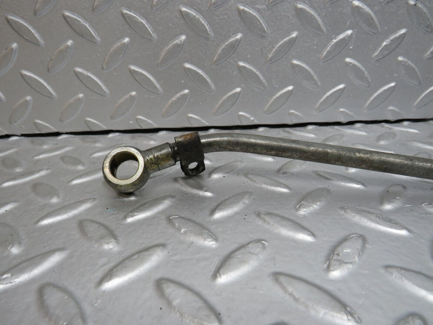39325 Mercedes-Benz R107 500SL Gearbox Oil Hose Pipe
