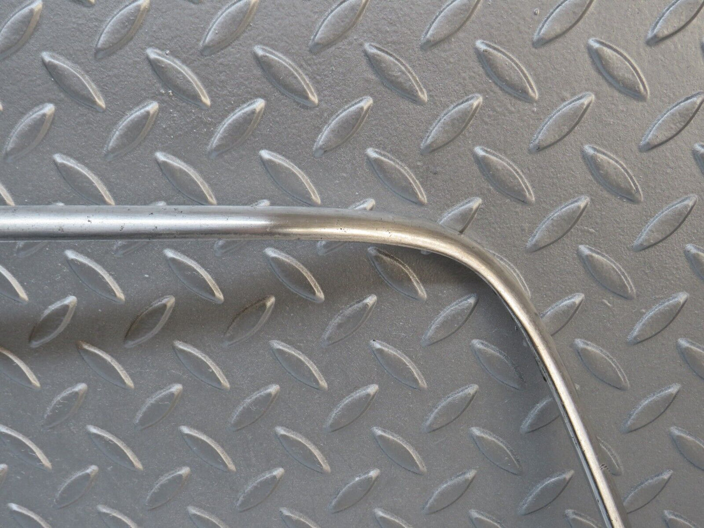 40491 Mercedes-Benz W110 230 Front Windscreen Chrome Frame