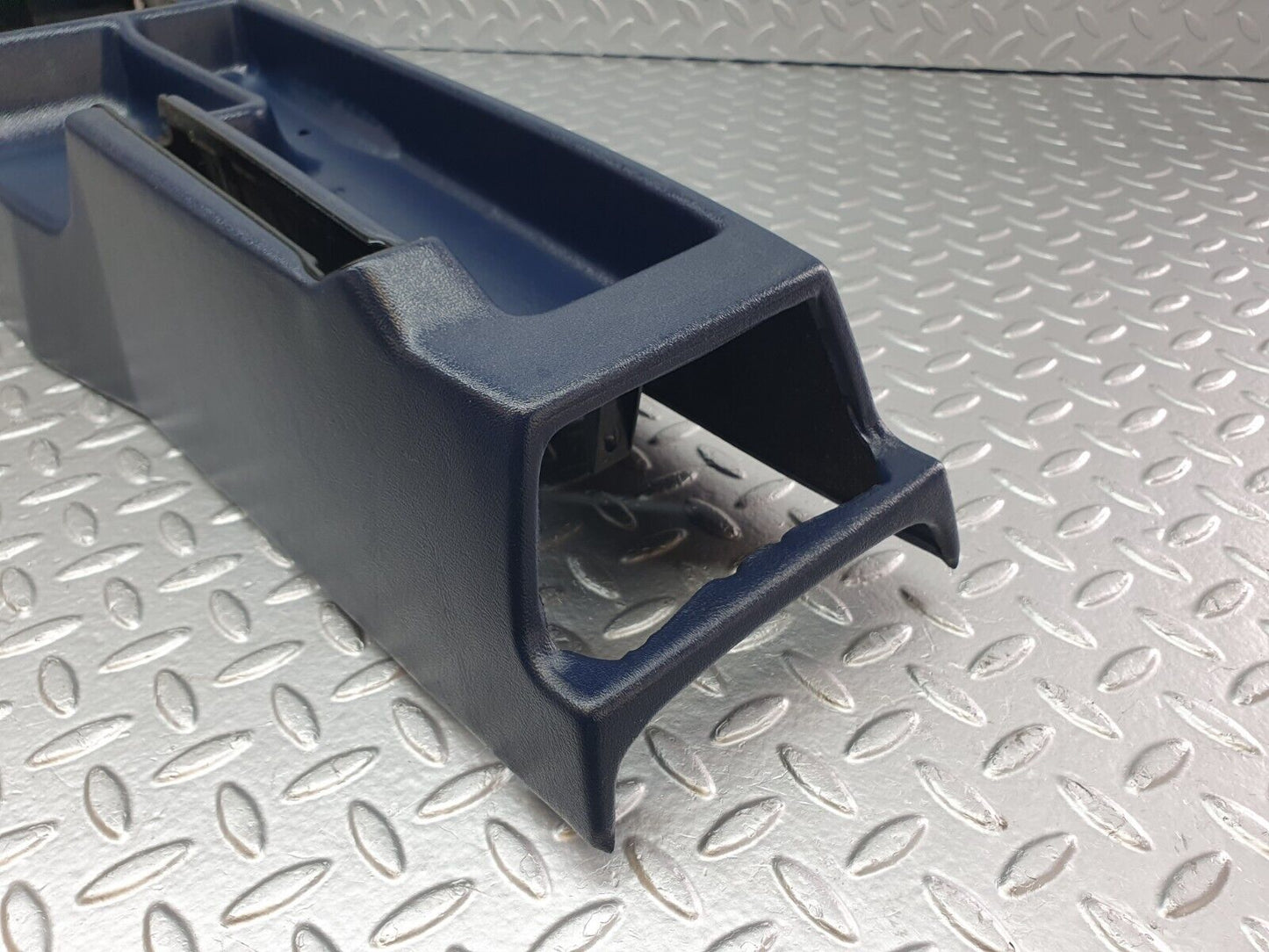 42664 Mercedes-Benz W201 190 2.0L Centre Console Blue 2016831325 2016831236