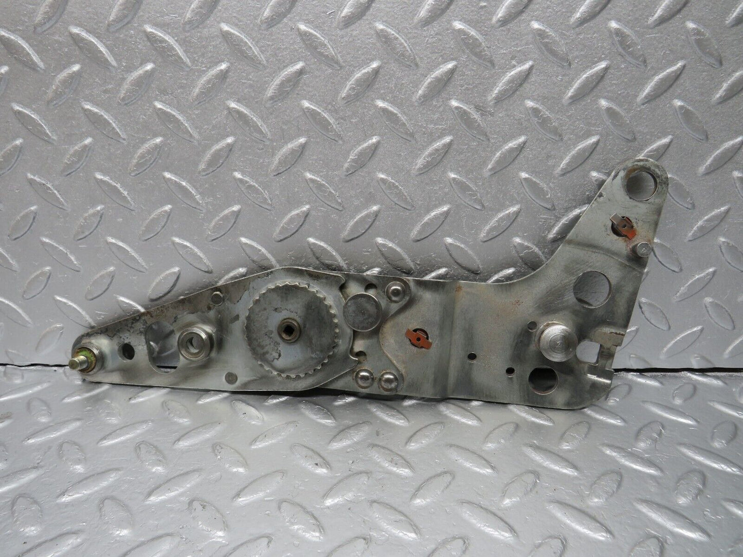 40016 Mercedes-Benz R107 350SL Front Left Seat Hinge 0009109586