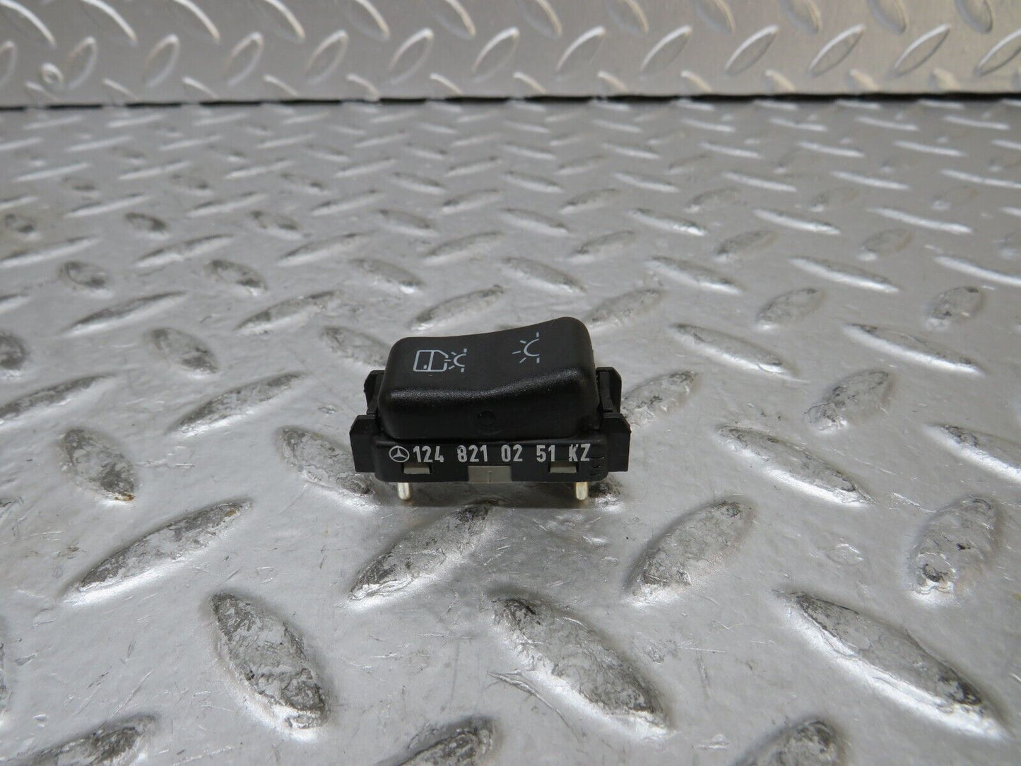 27555 Mercedes-Benz S124 300TE Wagon Interior Light Switch 1248210251