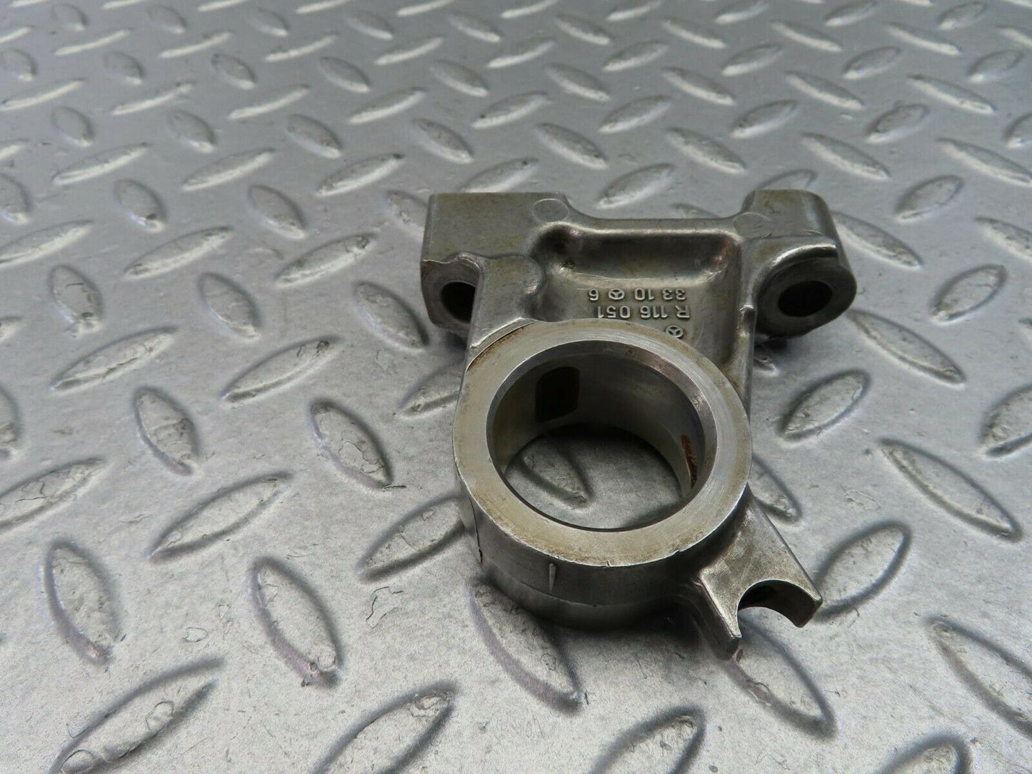 9124 Mercedes-Benz W116 Camshaft Tower Bearing 1160513310