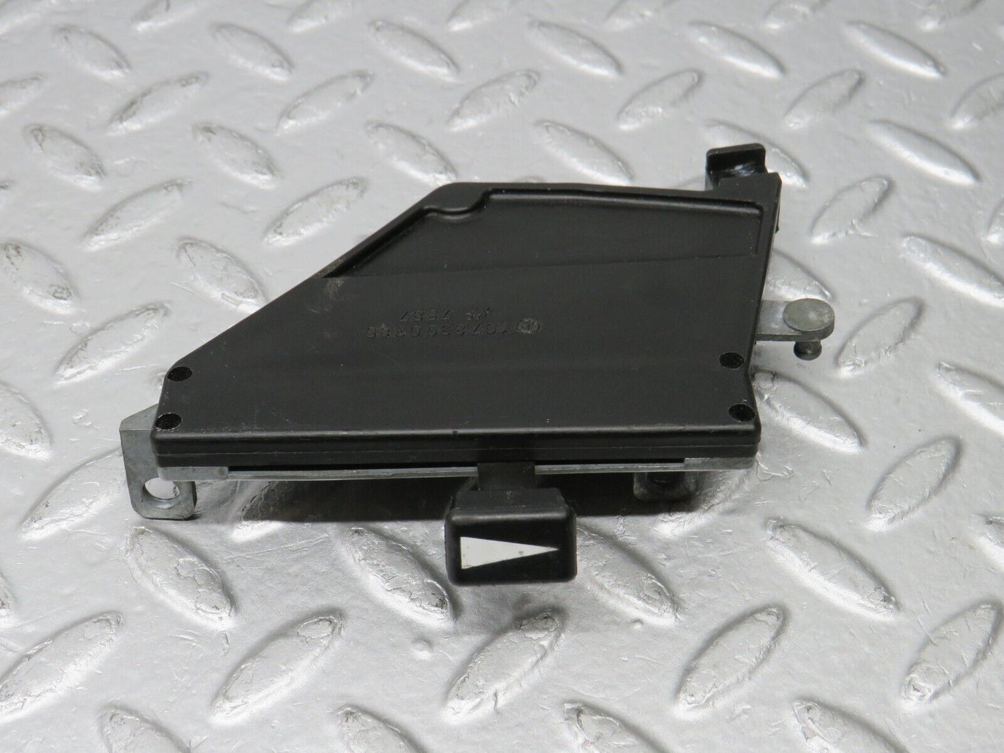 39202 Mercedes-Benz R107 500SL Air Vent Control Lever Left 1078300385