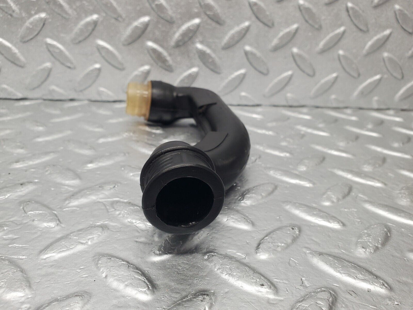 46660 Mercedes-Benz C123 280CE Coupe Air Intake Pipe 1100945282