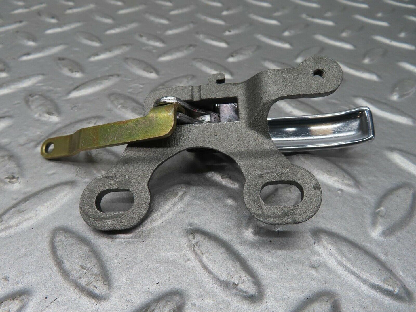 7039 Mercedes-Benz W123 230E Front Right Interior Door Handle