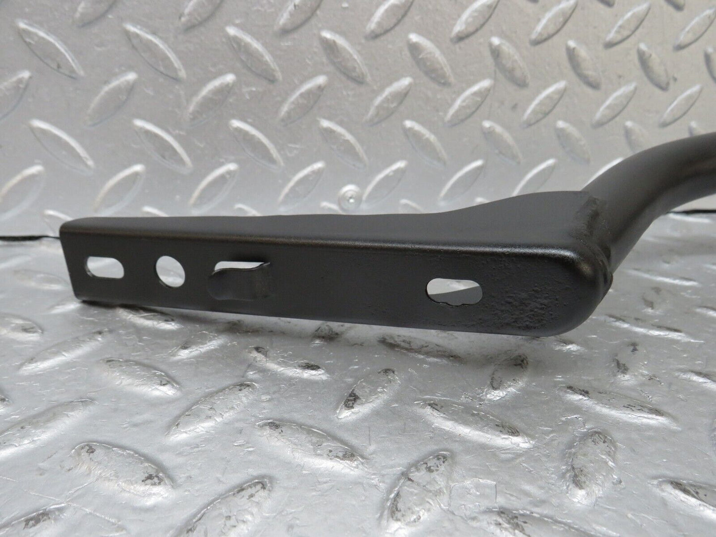 36369 Mercedes-Benz W126 420SE Trunk Lid Hinge Right Side
