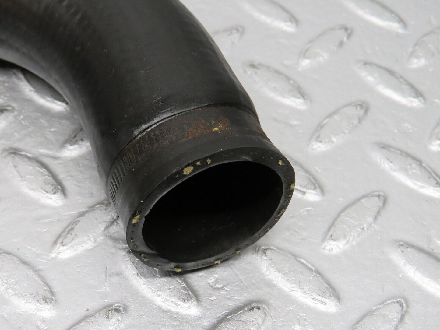 39178 Mercedes-Benz R107 500SL Radiator Hose Pipe 1265012082