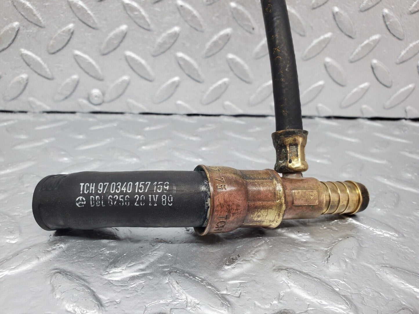 45222 Mercedes-Benz R129 300SL Coupe Fuel Line Pipe