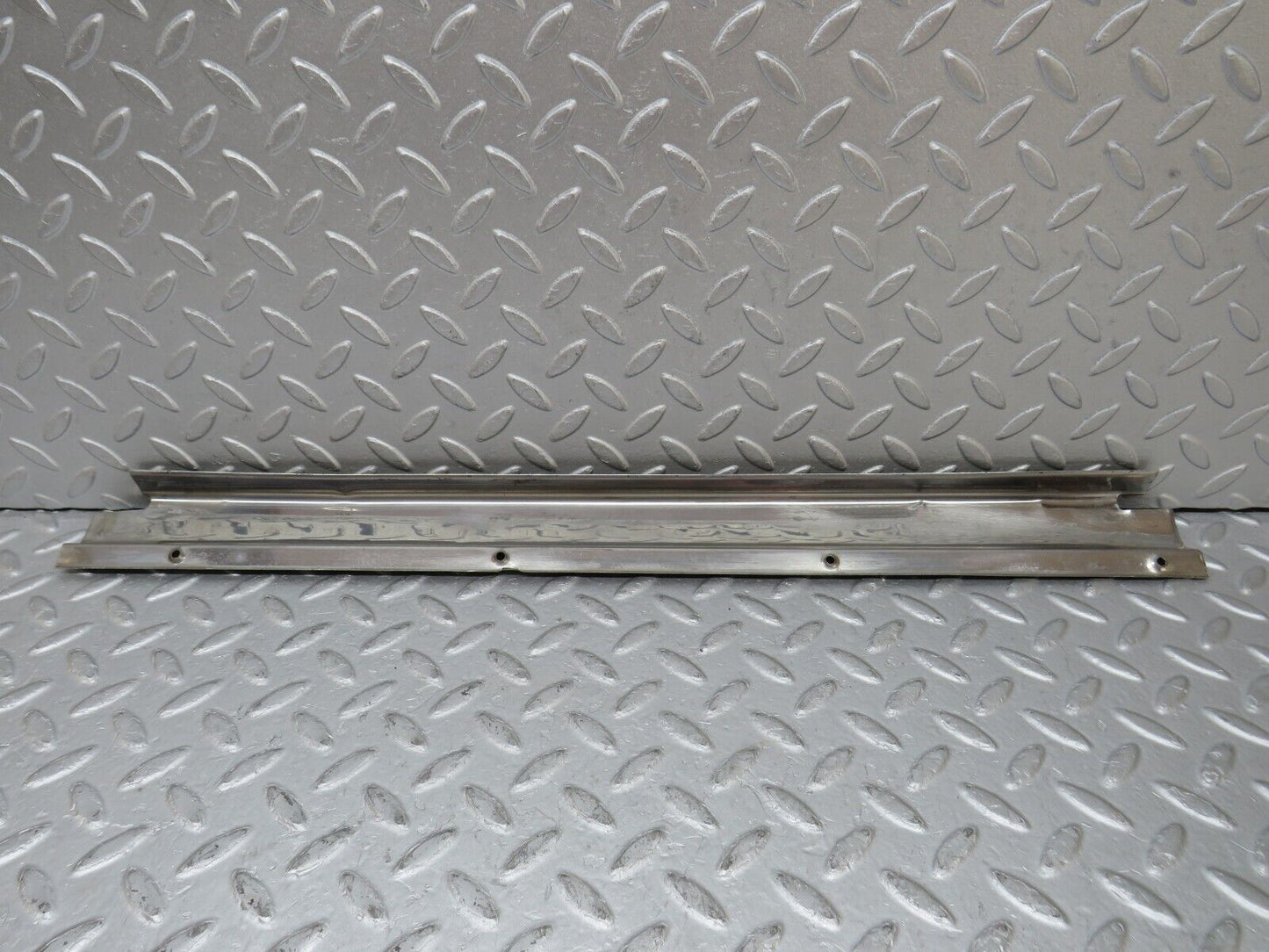35764 Mercedes-Benz W108 Rear Right Door Sill Chrome
