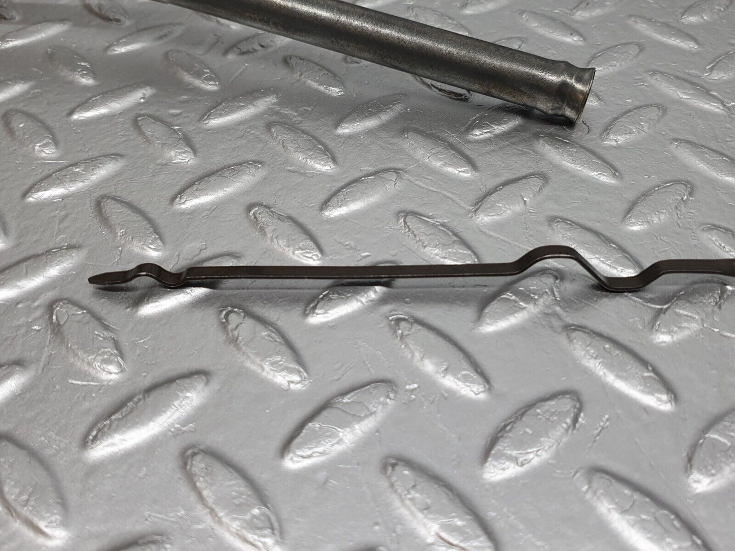41323 Mercedes-Benz W123 300D Automatic Gearbox Oil Dipstick 722.118