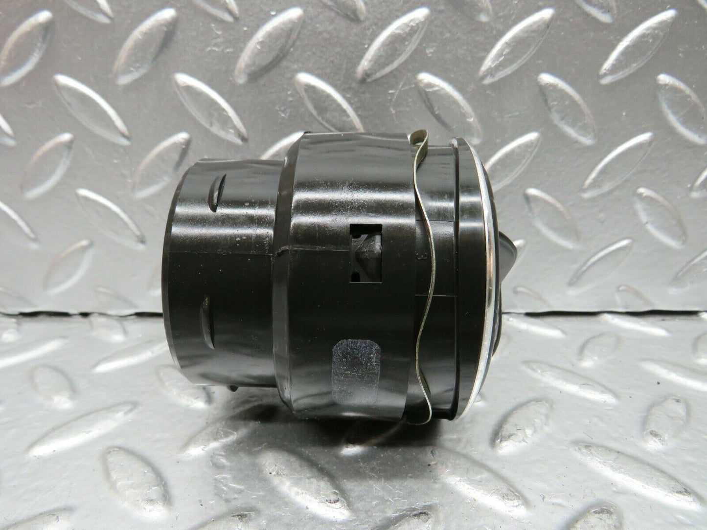 22712 Mercedes-Benz C107 450SLC Coupe Dashboard Air Vent