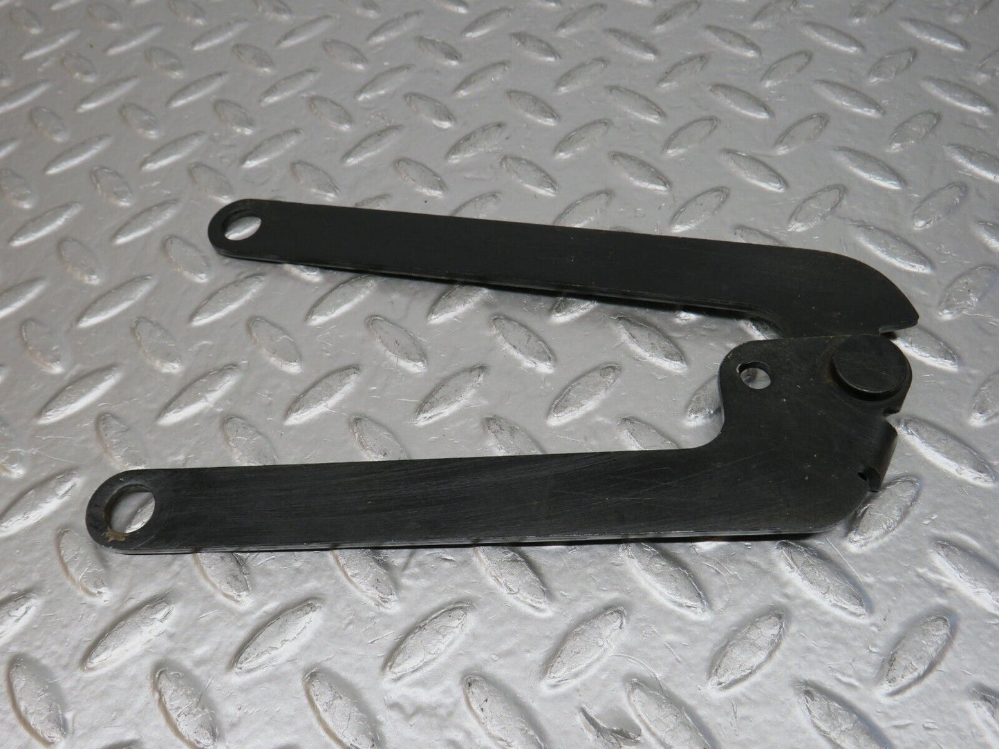32254 Mercedes-Benz C107 350SLC Coupe Bonnet Hinge Right Side
