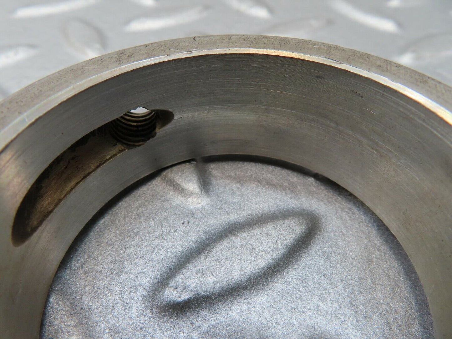 16550 Mercedes-Benz C107 350SLC Coupe Camshaft Tower Bearing 1160512112